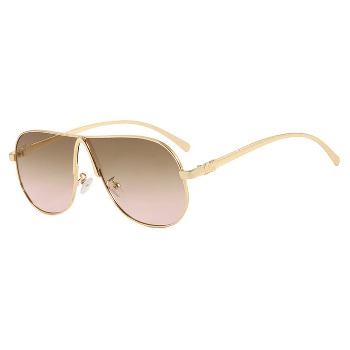 Women oversized sunglasses with modern design Bowlift