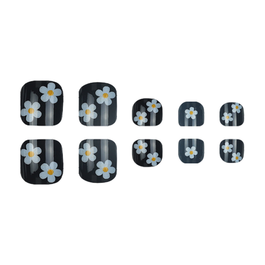 Floral-Embellished Press-On Toenails Bowlift