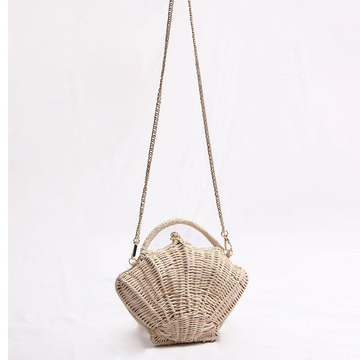 Handcrafted beach bag with organic design Bowlift