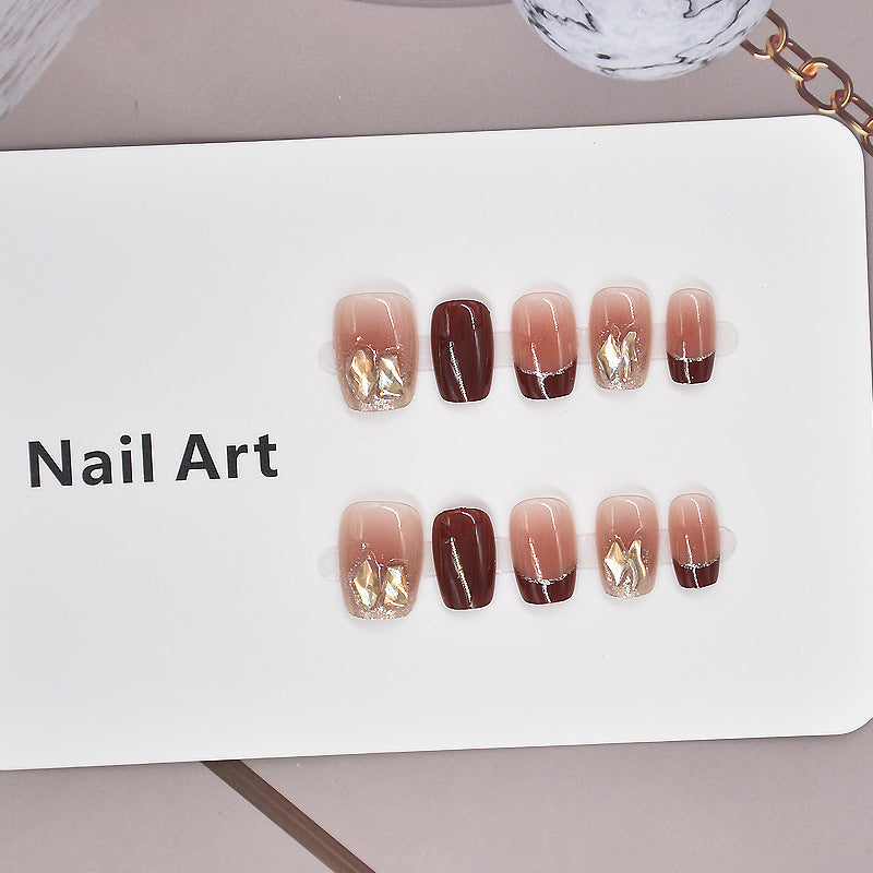 Elegant Foil and Floral Press-On Nail Set Bowlift