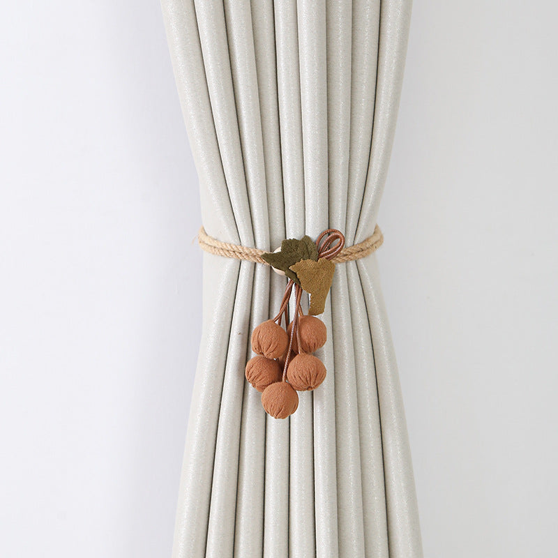 Decorative curtain tieback Bowlift