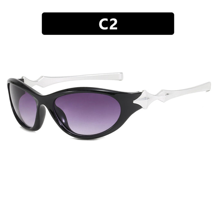 Ladies' sunglasses in an elegant retro style with eye-catching lenses Bowlift