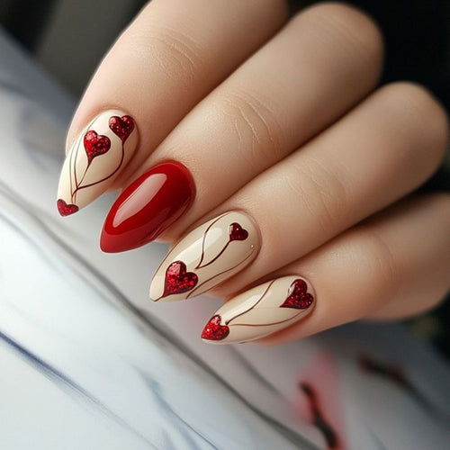Artificial nails with Romantic Heart Design Bowlift