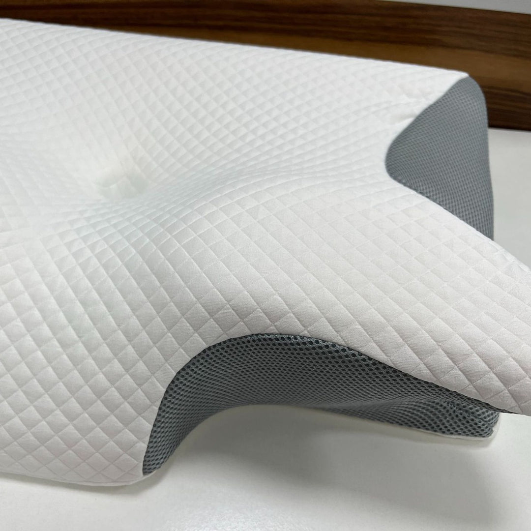 Ergonomic sleeping pillow with cooling gel foam Bowlift