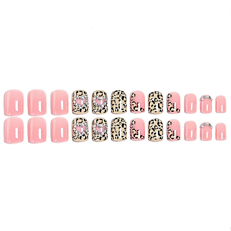 Elegant leopard print artificial nails Bowlift