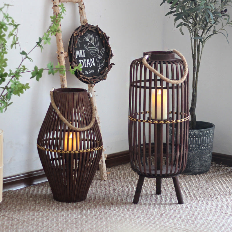 Stylish lantern made of rattan with wooden frame Bowlift