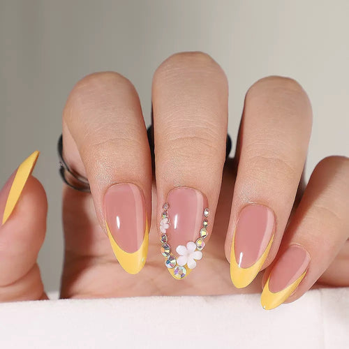 Artificial nail set with elegant French design and 3D flower decorations Bowlift
