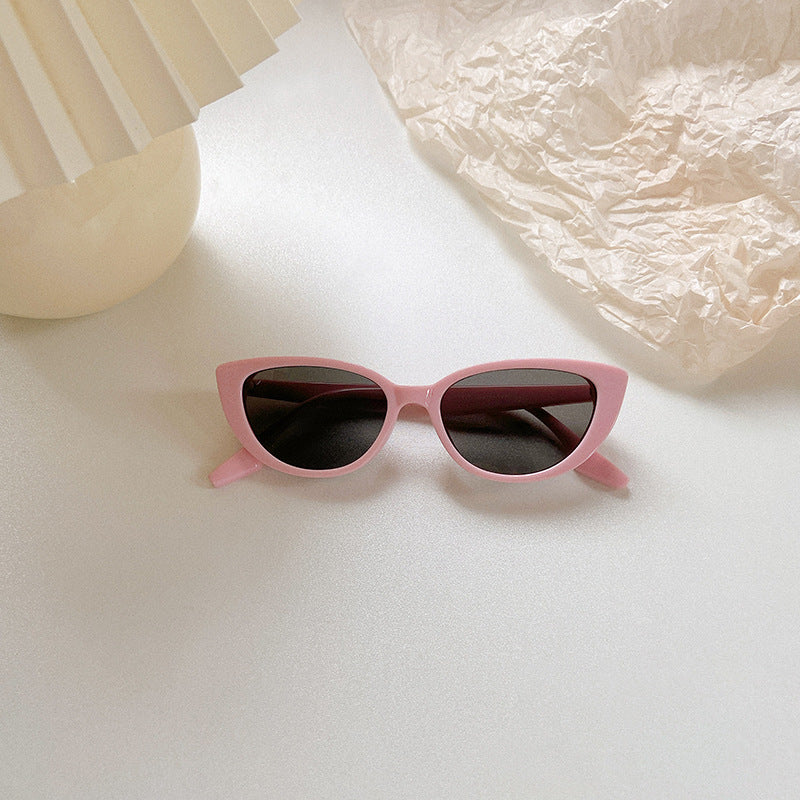 Stylish Cat-Eye Sunglasses Bowlift