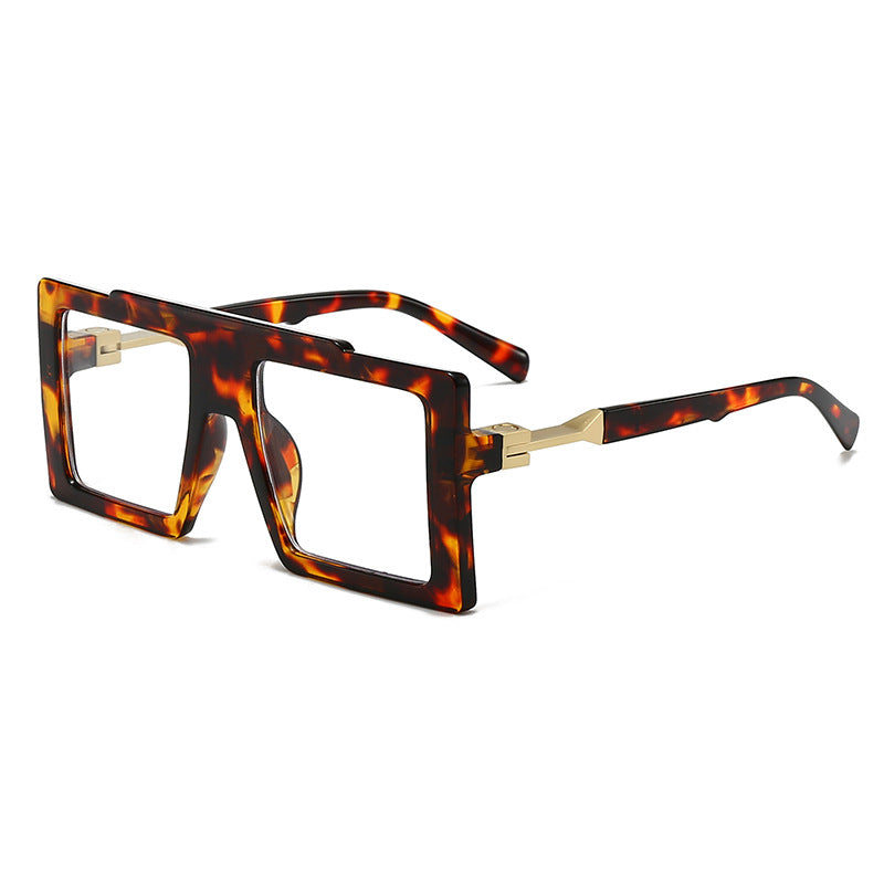 Ladies fashionable sunglasses with rectangular frame Bowlift