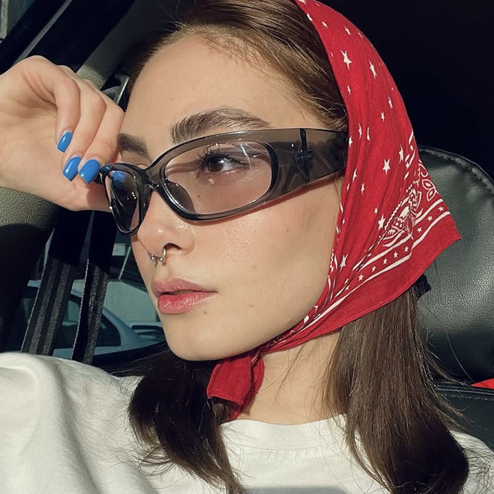 Women's sporty sunglasses with modern, ergonomic design Bowlift
