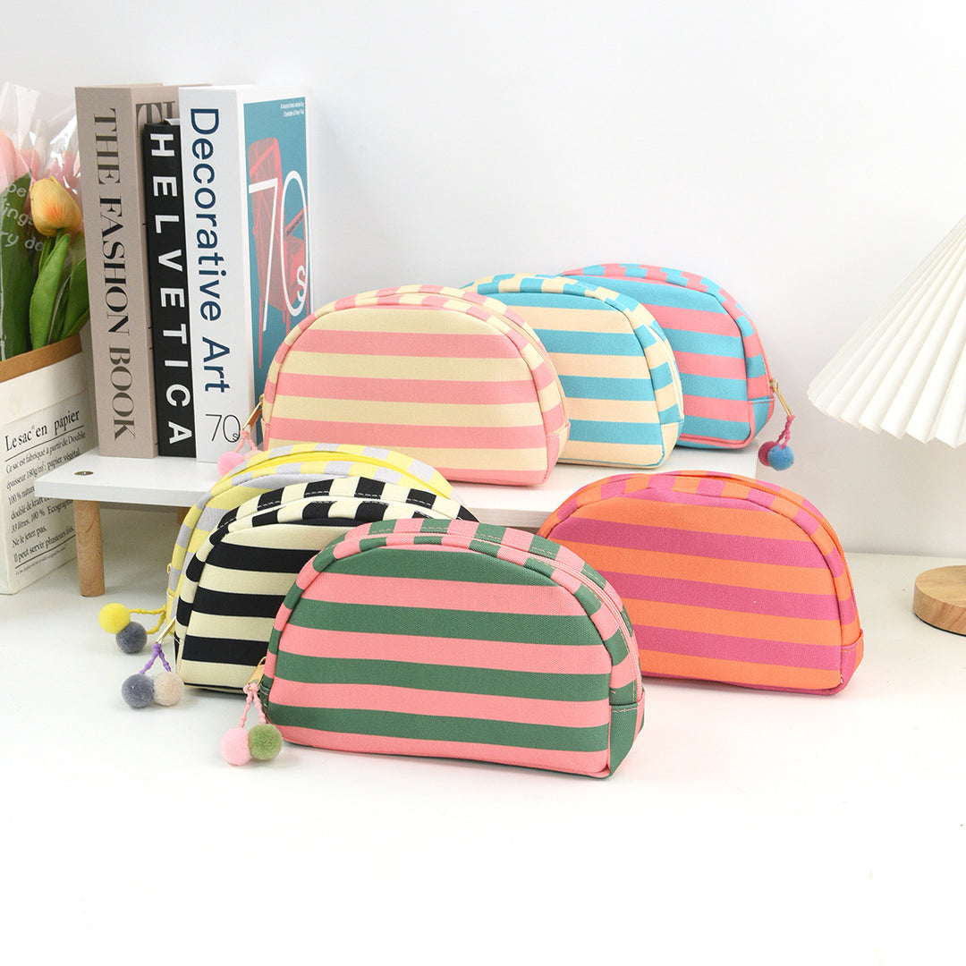 Cosmetic organizer with stylish striped pattern Bowlift