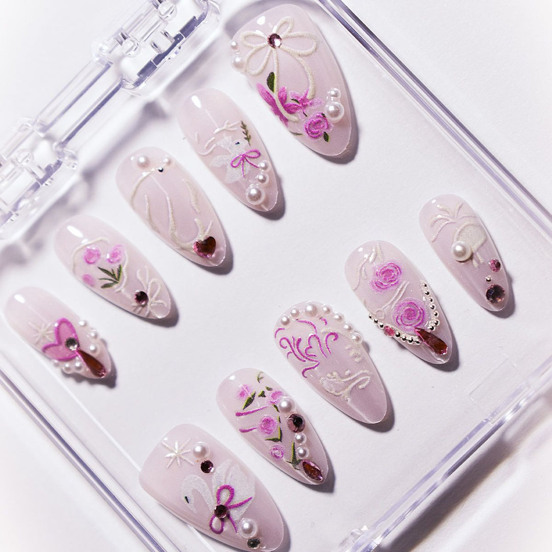 Floral Art Press-On Nail Set Bowlift