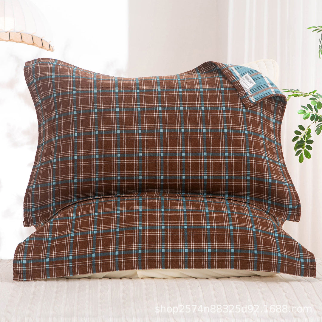 Women's pillowcase with delicate floral motif Bowlift