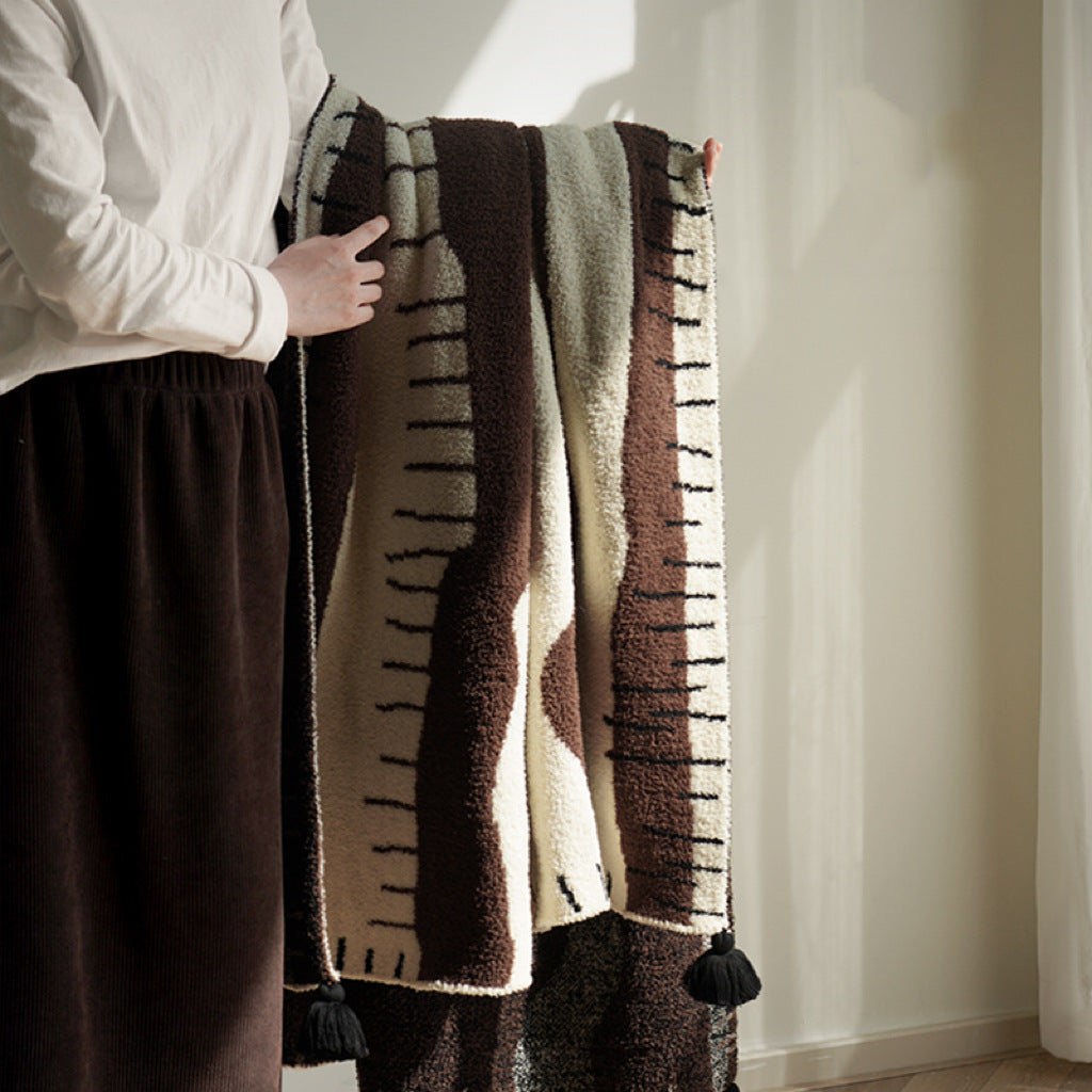 Plush Fabric Decorative Throw Blanket Bowlift
