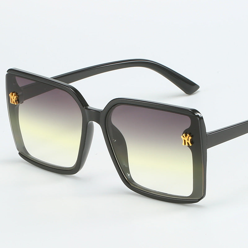 Women's Oversized Sunglasses with Elegant Lenses Bowlift