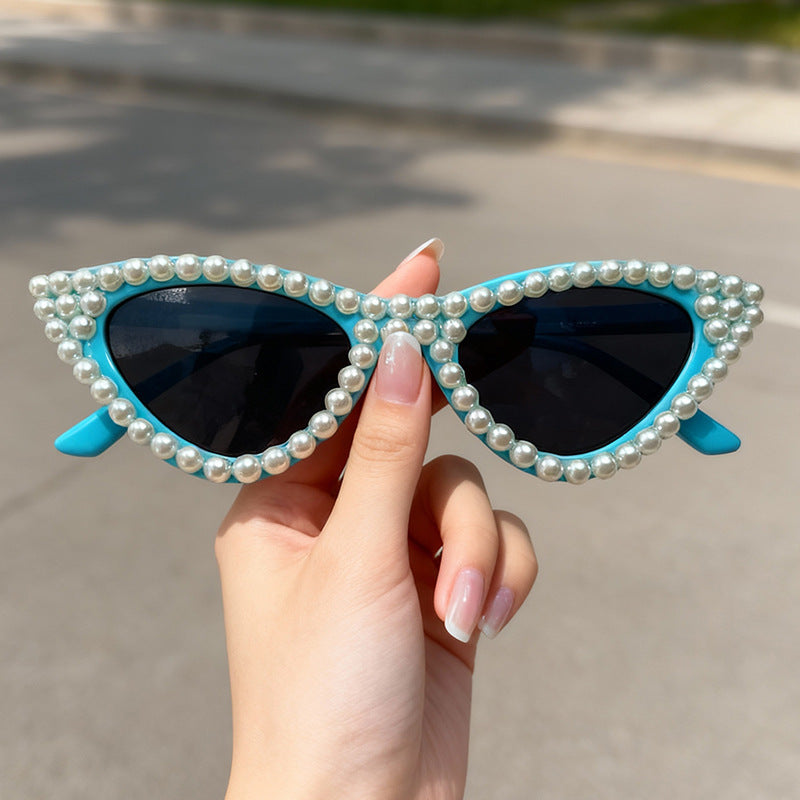 Pearl-Embellished Cat Eye Sunglasses Bowlift