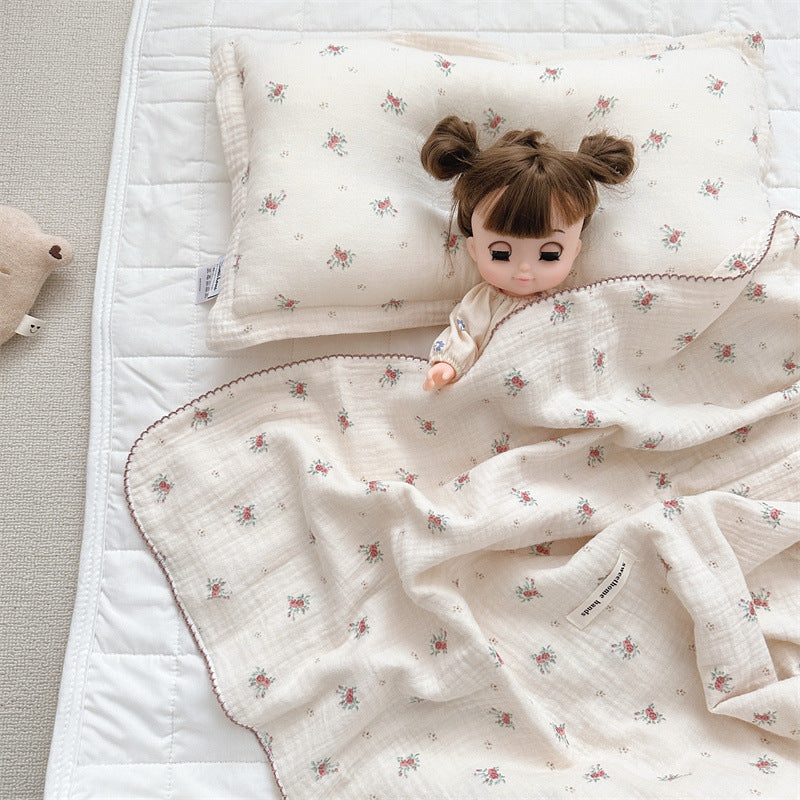 Unisex cuddly muslin blanket with elegant floral pattern Bowlift