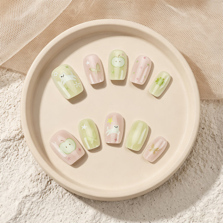 Whimsical Floral-Themed Press-On Nails Bowlift