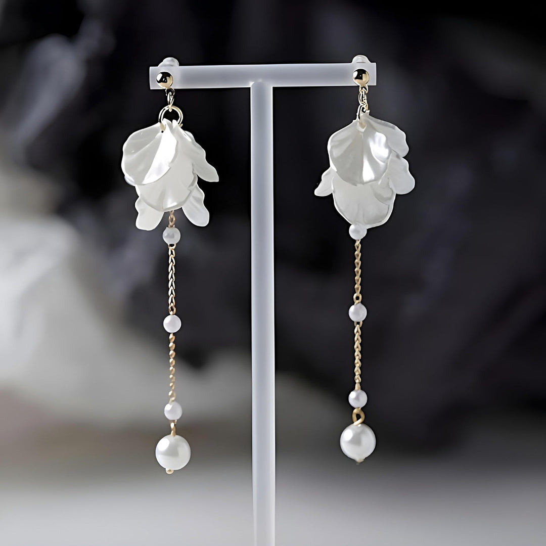 Floral Leaf Drop Earrings Bowlift