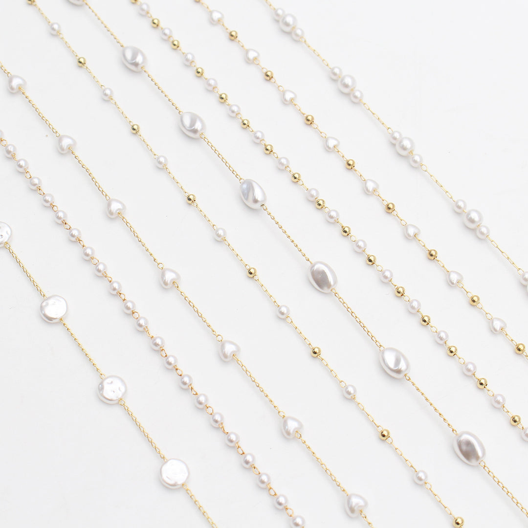 Pearl-Accented Eyewear Chain Bowlift