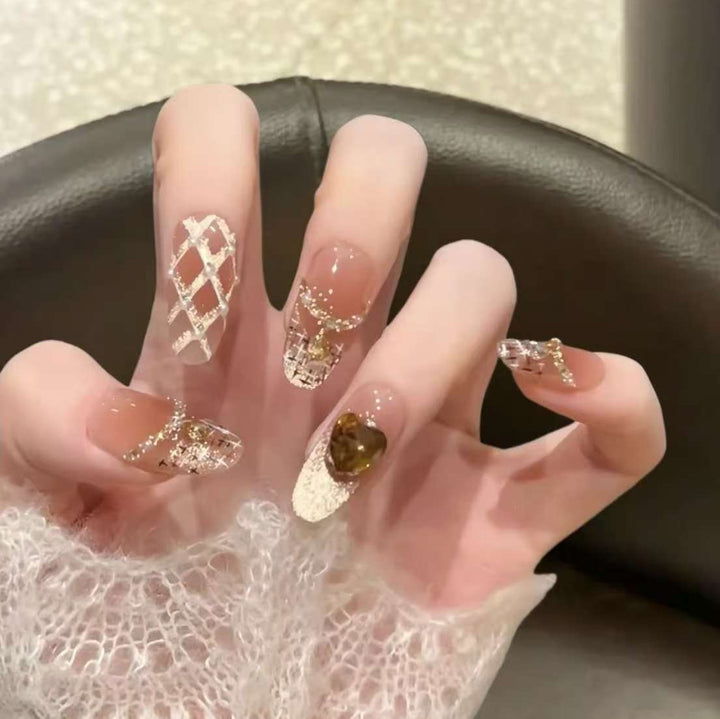 Premium Artistic Press-On Nail Design Bowlift