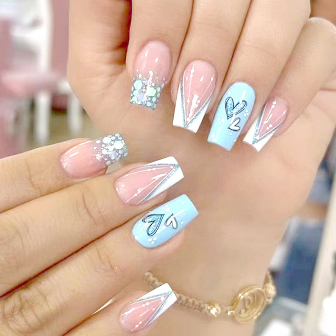 Heart-Inspired Press-On Nail Art Set Bowlift
