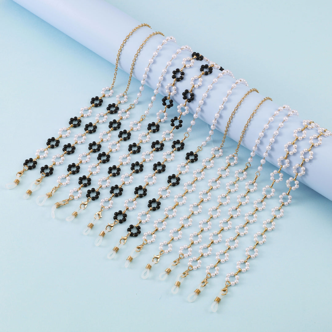 Elegant Beaded Eyewear Chain Bowlift