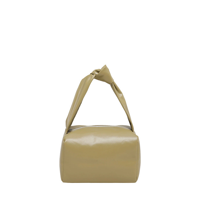 WoVintage-Inspired Structured Handbag Bowlift