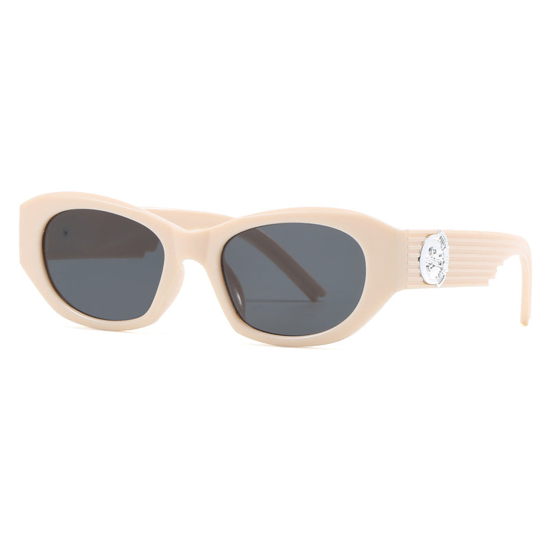 Women's fashionable sunglasses in striking design with luxurious frame elements Bowlift