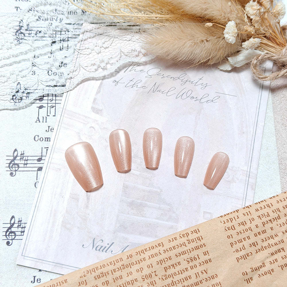 High-quality artificial nails Bowlift