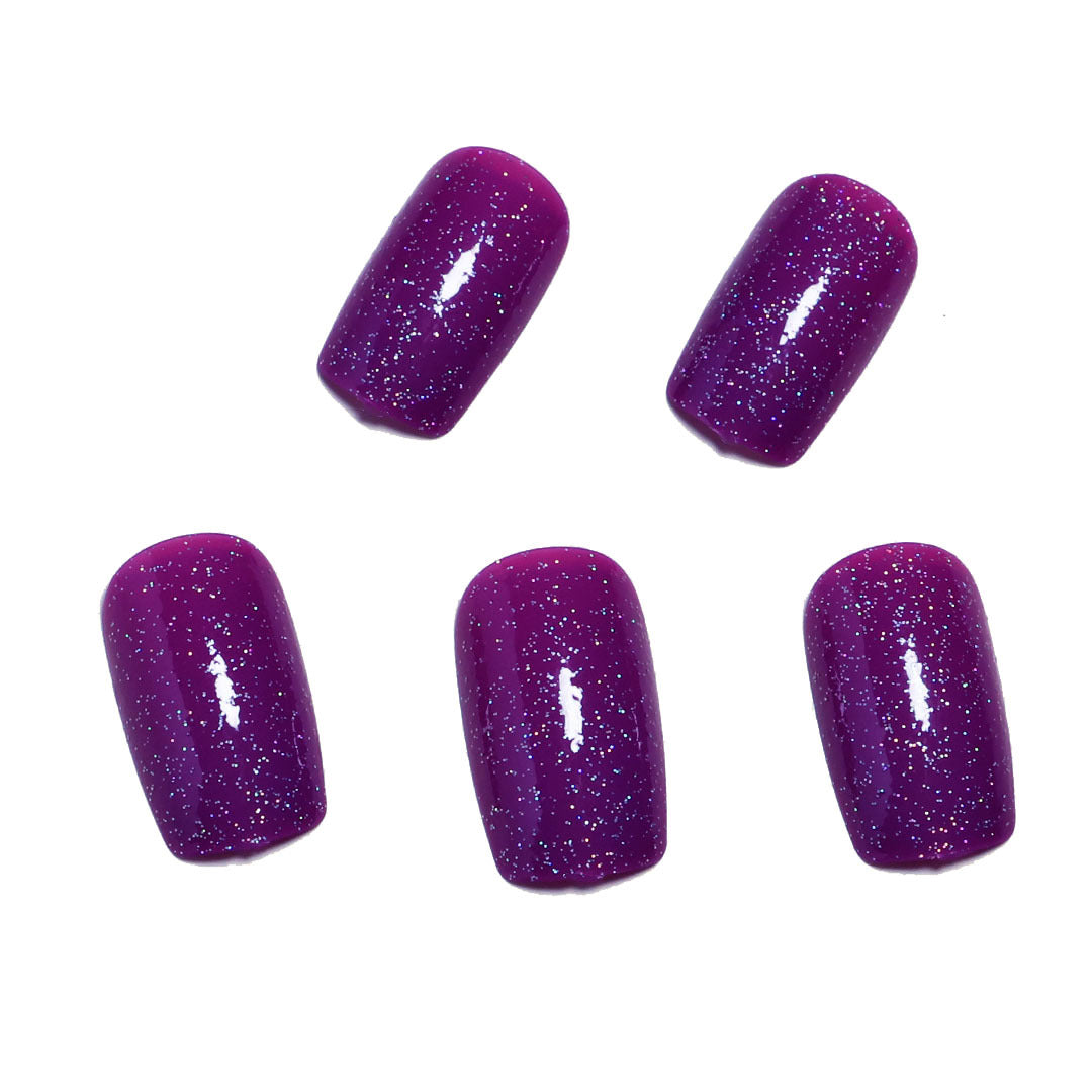 Sparkling Glam Press-On Nail Set Bowlift