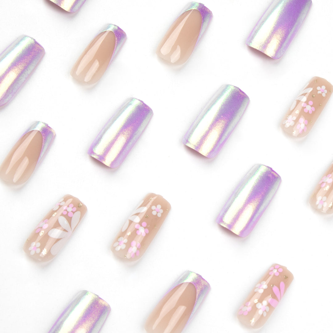 Artificial nail art with floral patterns and shine Bowlift