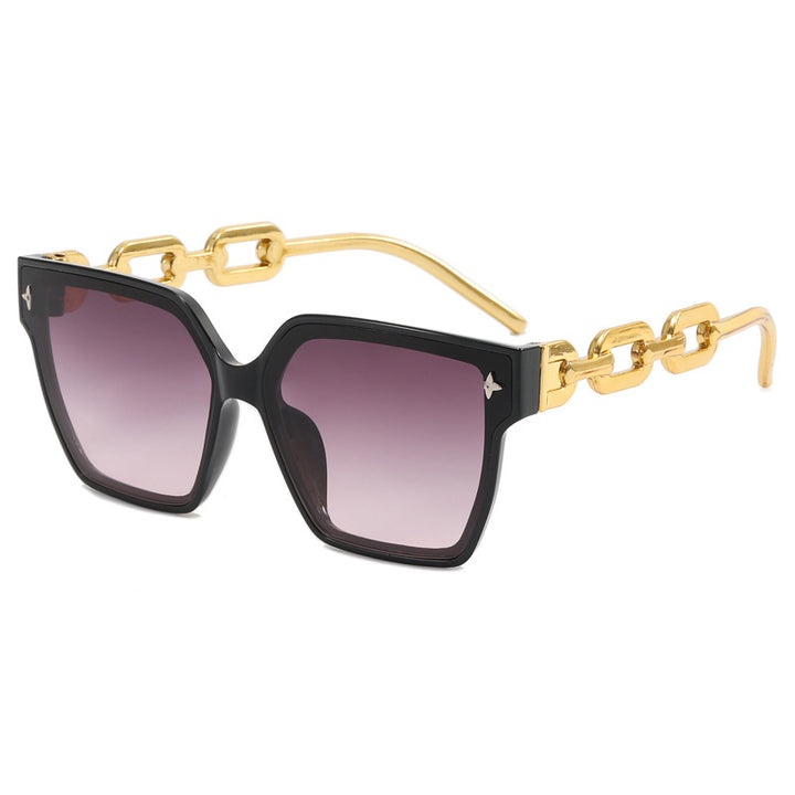 Ladies fashionable square sunglasses with luxurious accents Bowlift