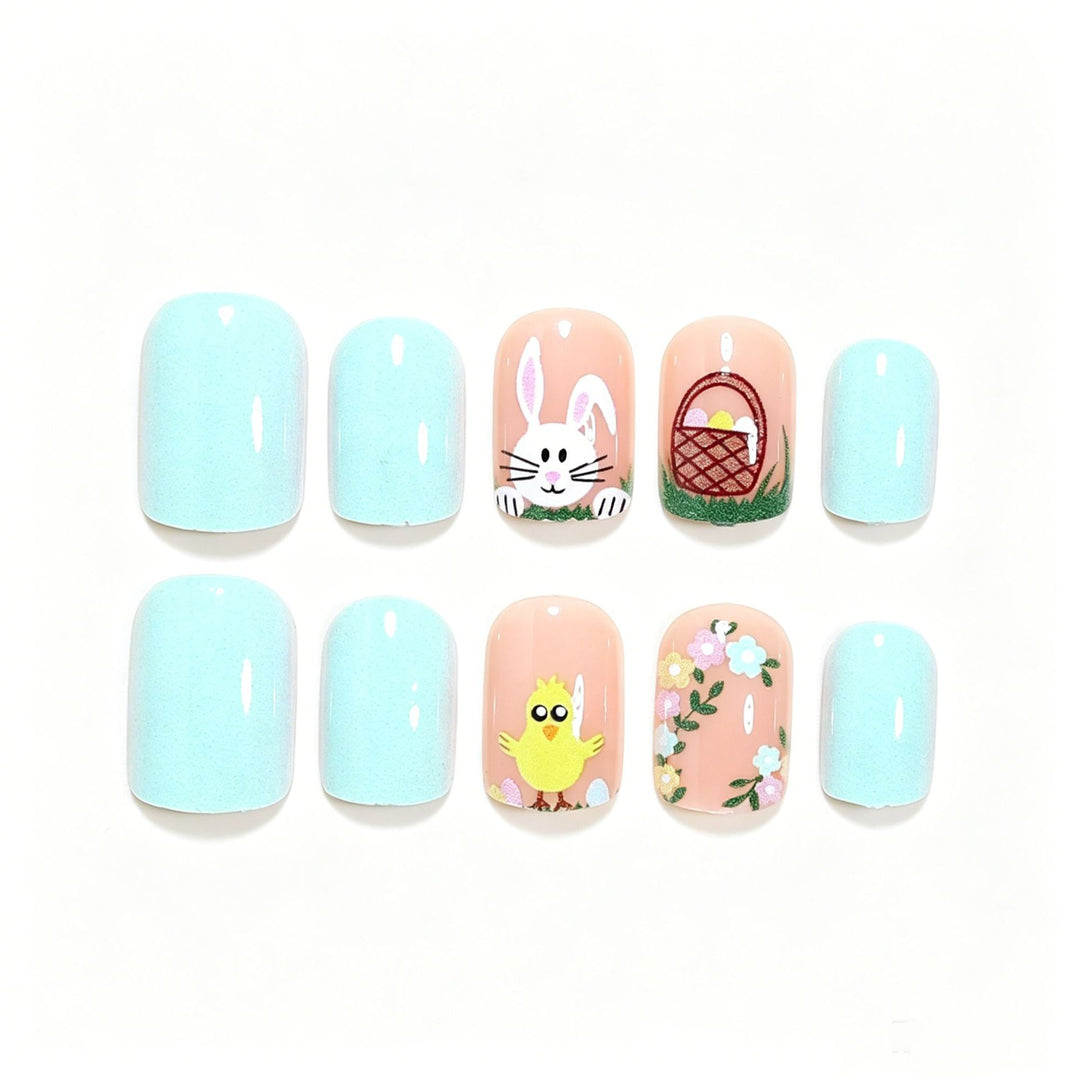 Playful Seasonal Nail Art Bowlift