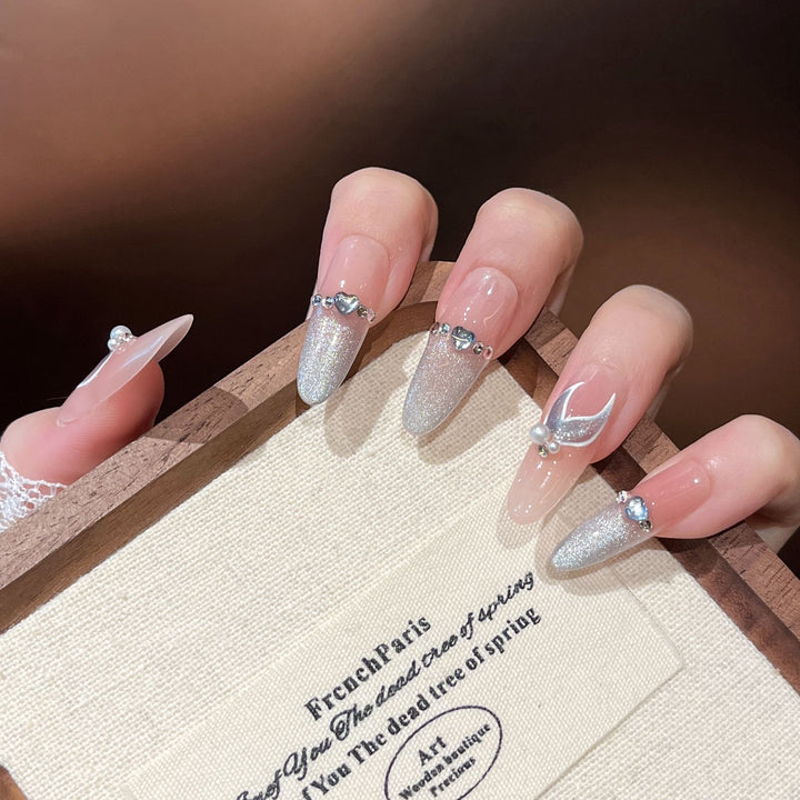 Elegant Floral Design Press-On Nail Extensions Bowlift