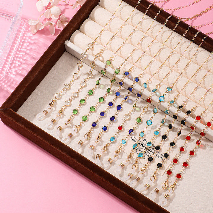 Artistic Beaded Eyewear Chain Bowlift