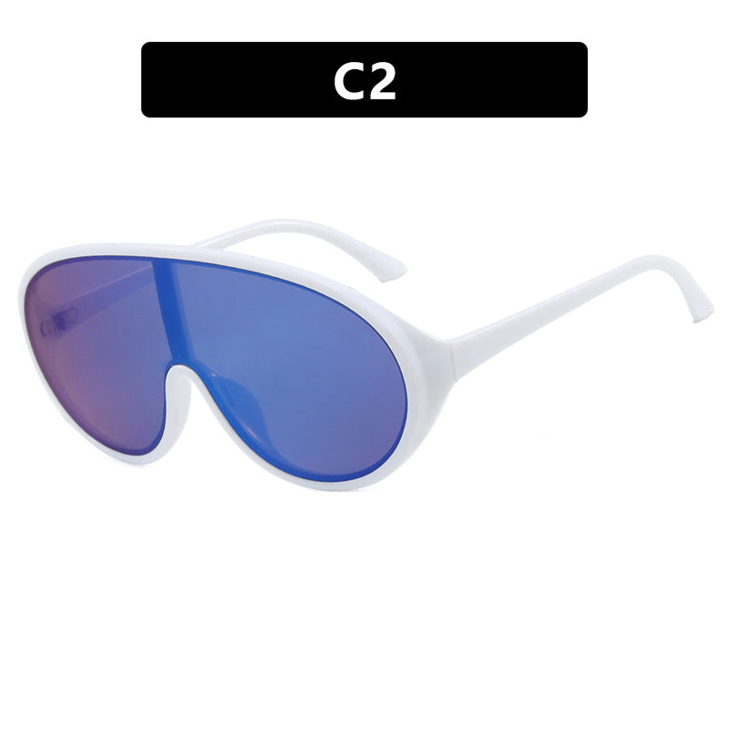 Women's futuristic sunglasses with large lenses and ergonomic frame Bowlift