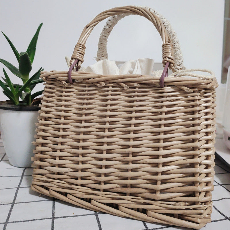 Women’s handbag with pearl chain Bowlift