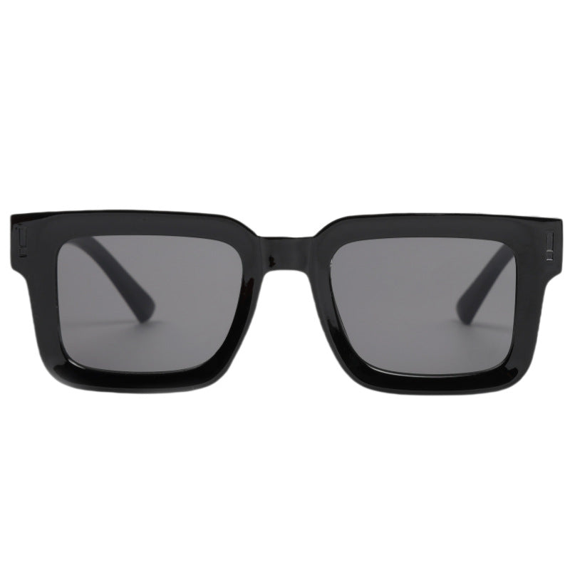 Women's stylish square sunglasses with soft lines Bowlift