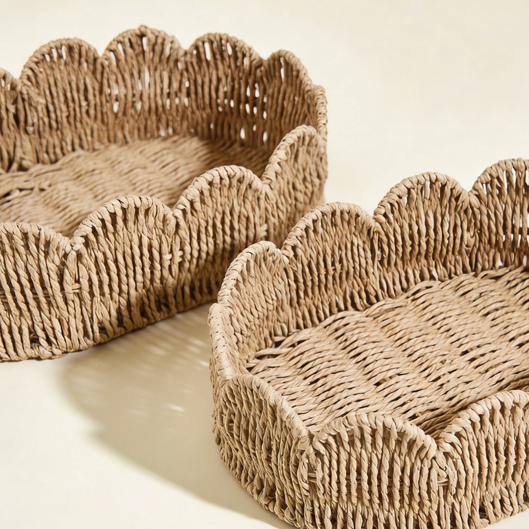 Decorative storage basket with wave edge Bowlift