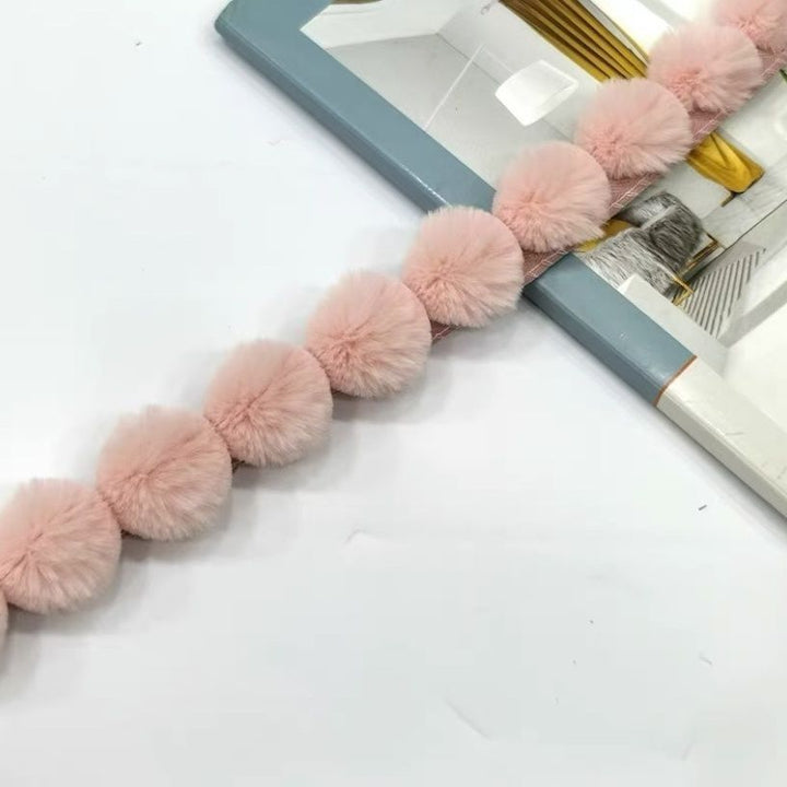 Decorative Pompon Trim Bowlift