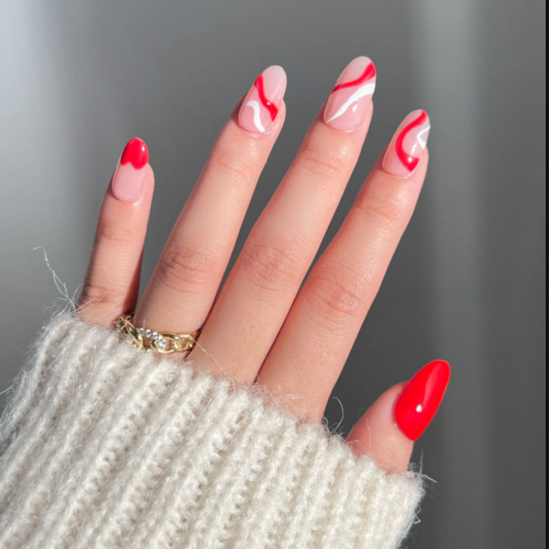 Creative Nail Art with Elegant Gradient Bowlift