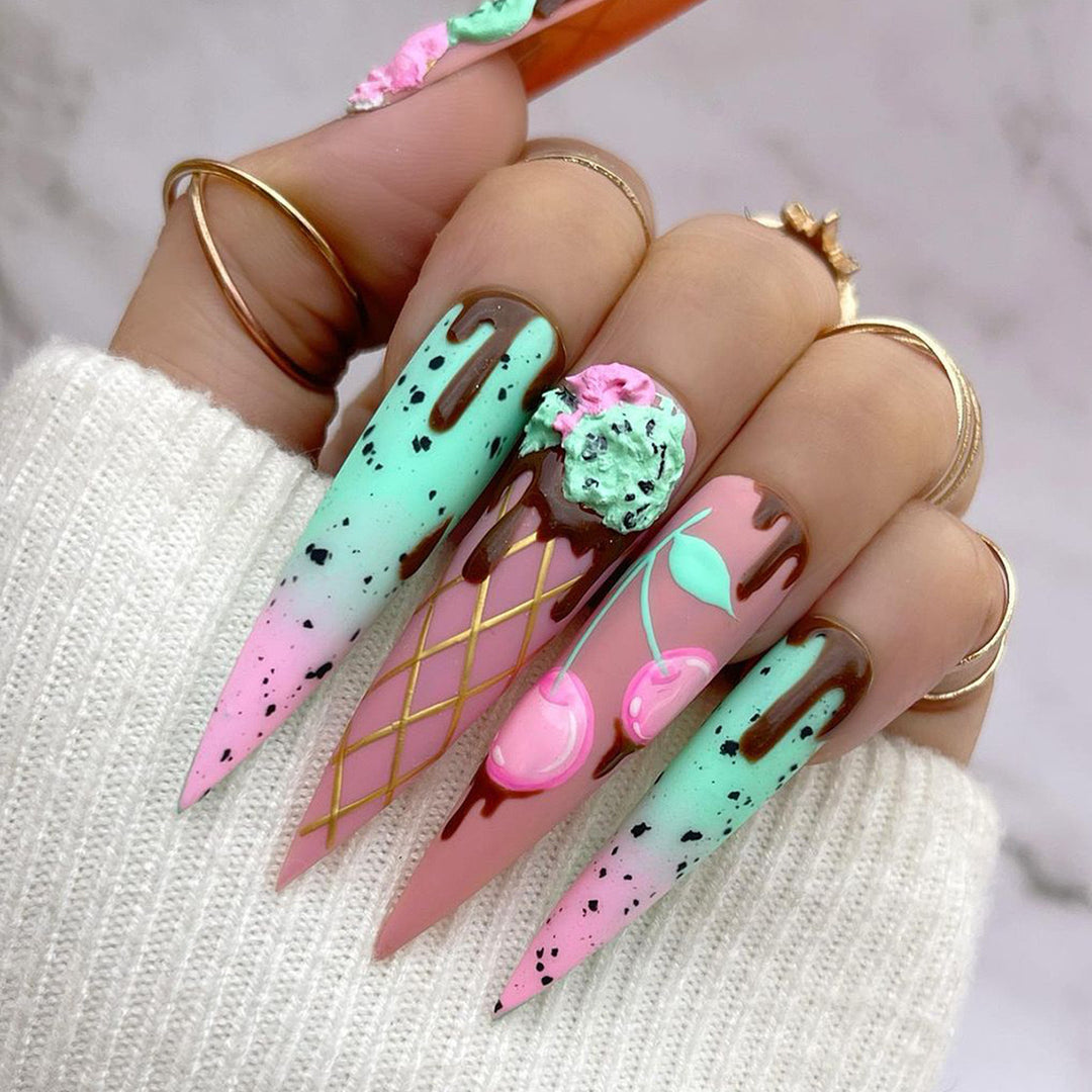 Nail art set with playful ice cream design Bowlift