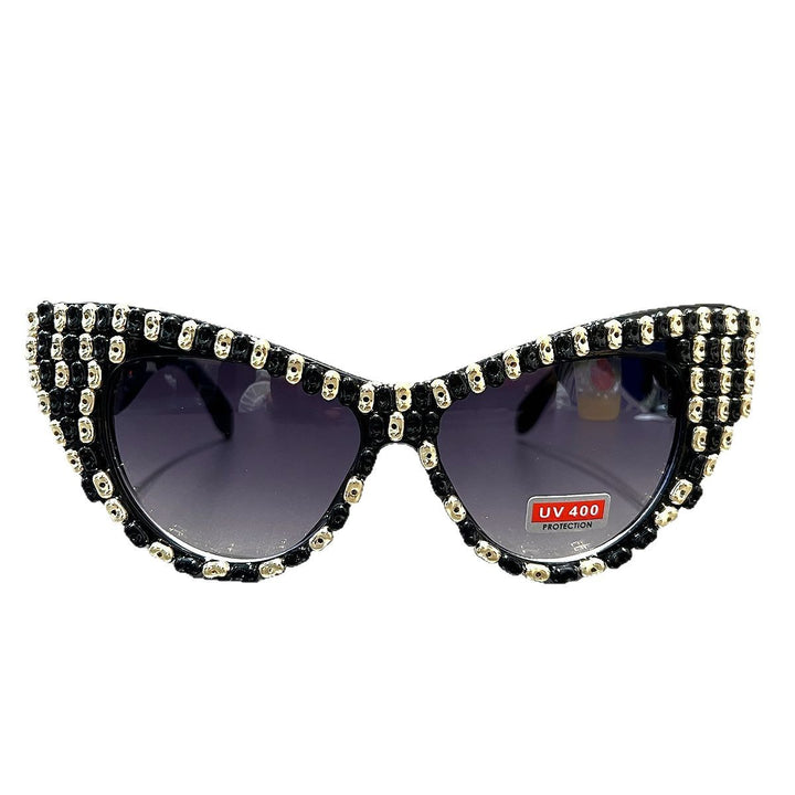 Women Cat-Eye Sunglasses with Color Accented Frame Bowlift