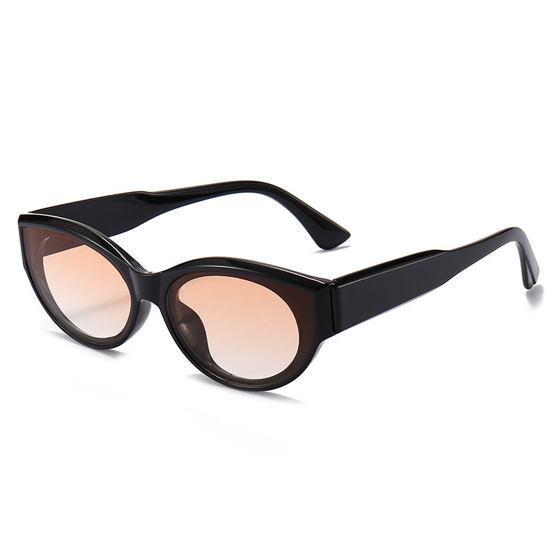 Retro Chic Cat-Eye Sunglasses