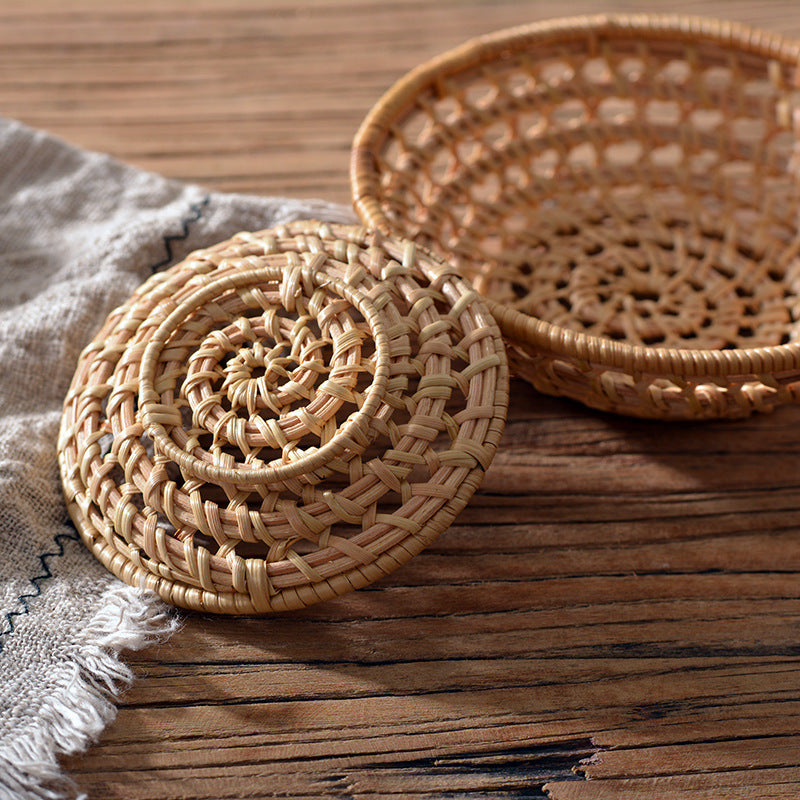 Women handwoven storage basket Bowlift