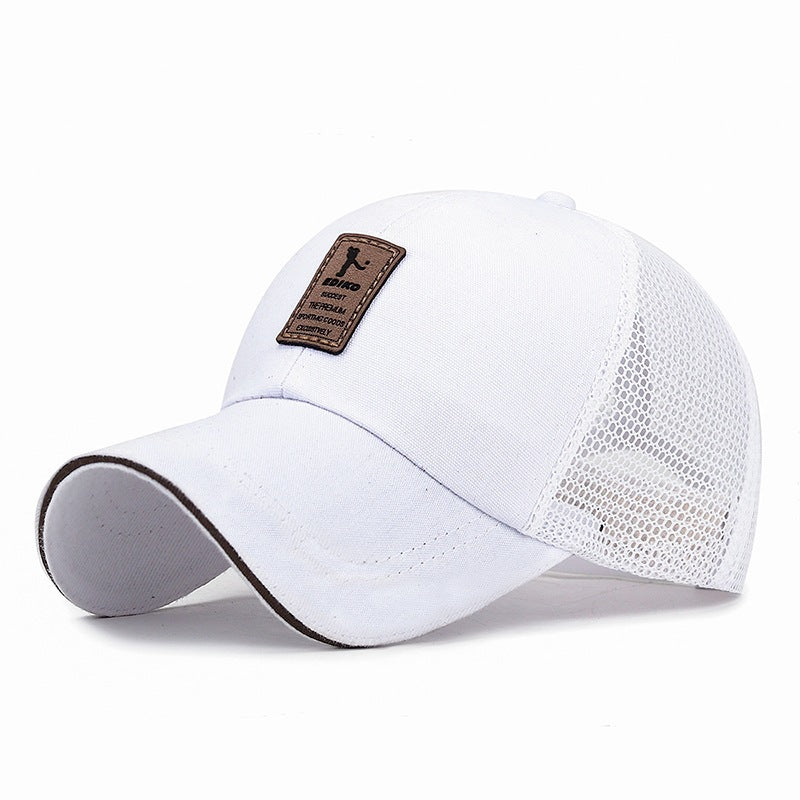 Women's Stylish Trucker Cap Bowlift