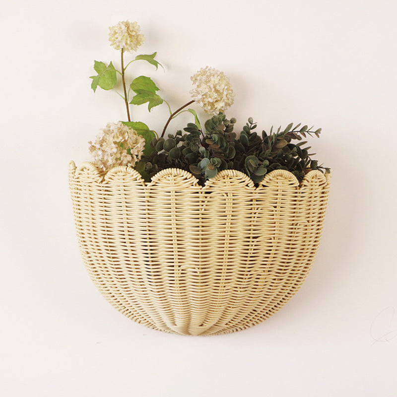 Decorative flower basket made of woven material Bowlift