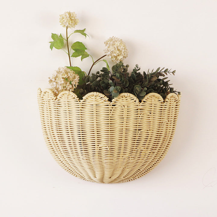 Decorative flower basket made of woven material Bowlift