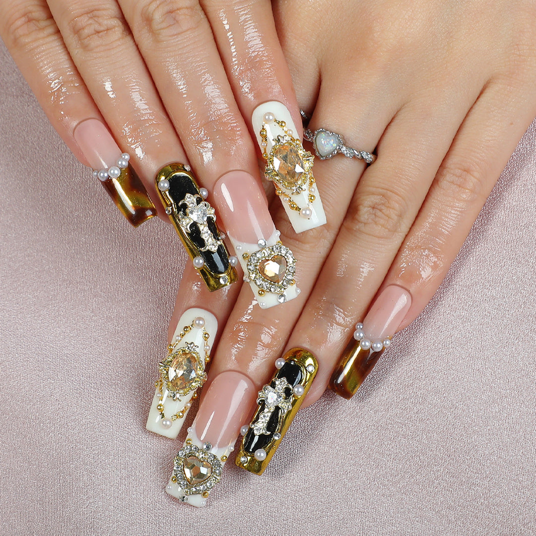 Artificial nail set with exquisite decorations Bowlift